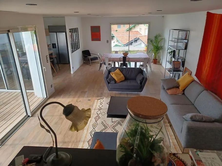 Maison Moderne, Pres Des Plages Et De La Foret. Anglet Holiday home