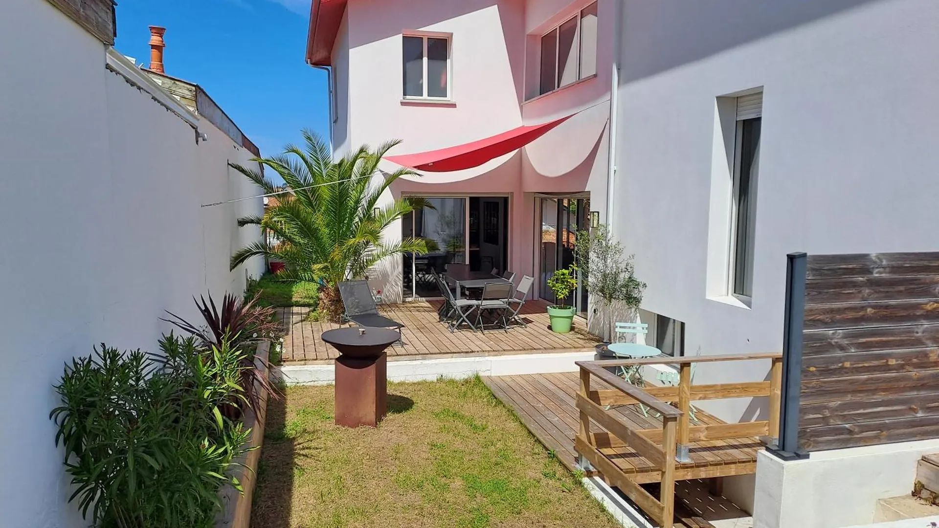 Maison Moderne, Pres Des Plages Et De La Foret. Anglet 0*,  France